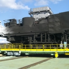 装炭車トラバーサ